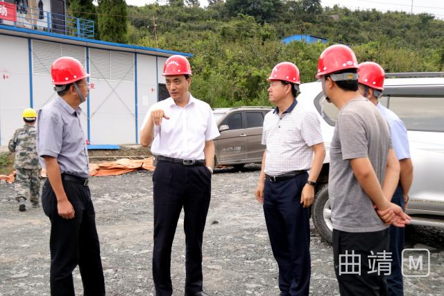 市财政局,水务局,车马碧水库建设管理局负责人及马龙区委副书记,区长