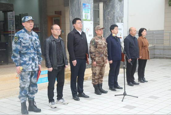 常委会副主任,丹凤街道党工委书记,民兵营教导员赵炳林,县政协副主席